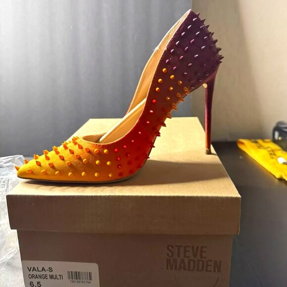 Steve Madden Vala S Pump - Picture 1 of 4